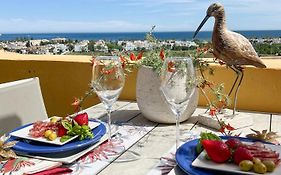 62 - Penthouse In Los Almendros With Fantastic Vie